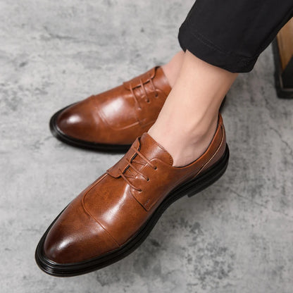Derby Cognac Clásico — Colección Esencial Zenvaro